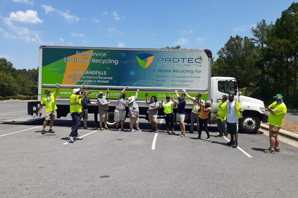 Protec Recycling Truck and Crew